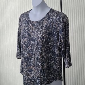 Tahari Dotted Slash 3/4 Sleeve Top